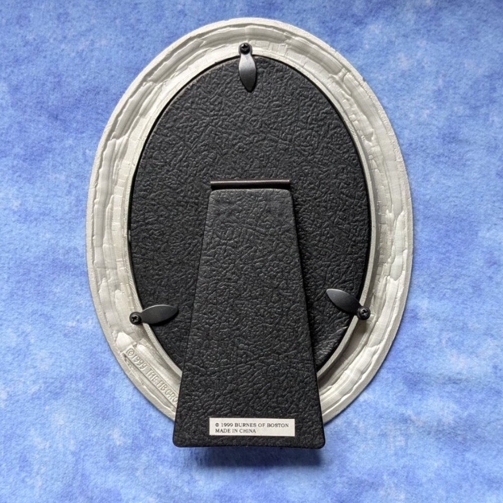 Pewter leaf frame - Picture 4 of 7